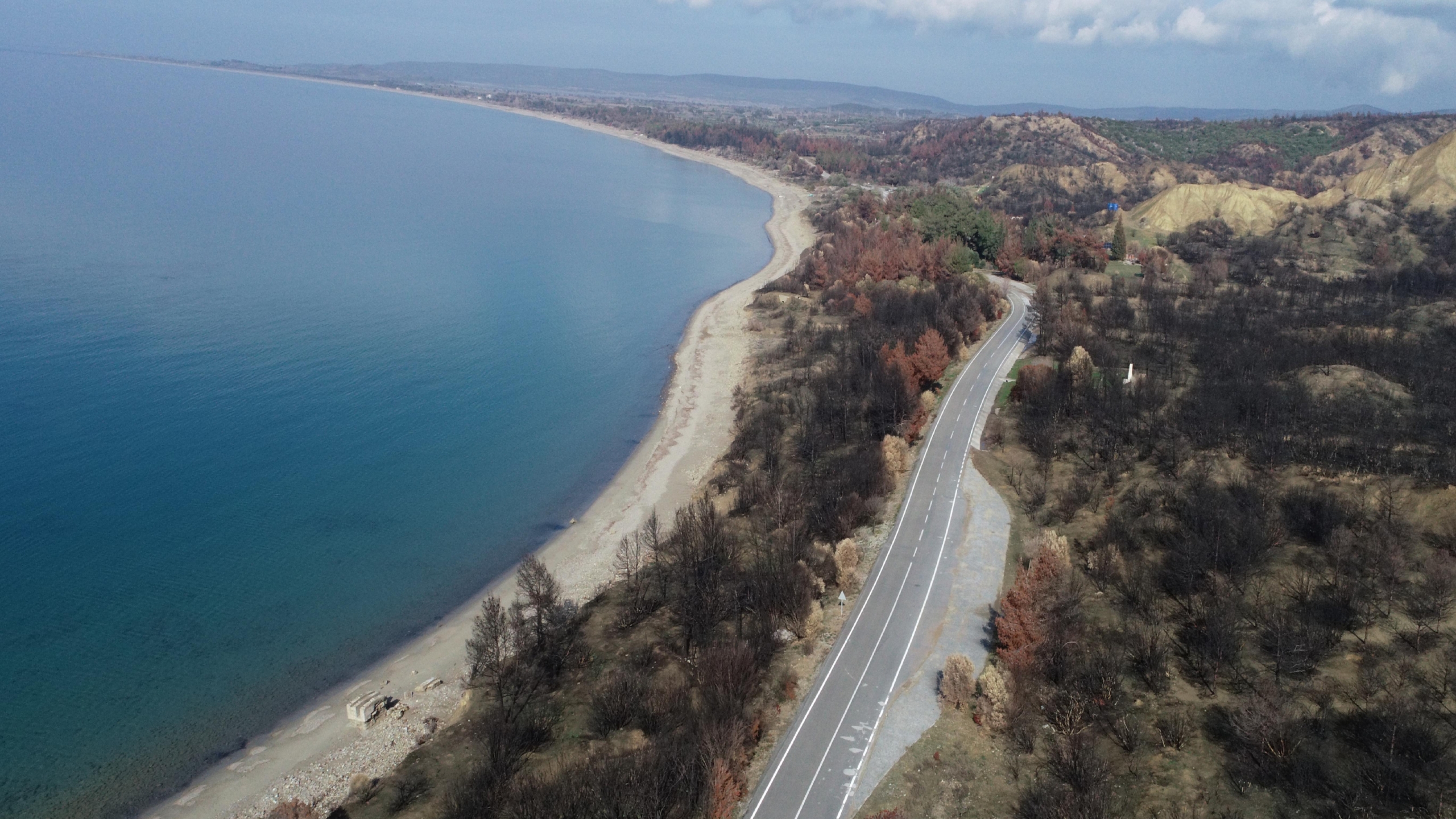 tarihi-gelibolu-yarimadasinda-orman-yanginlari-icin-guvenlik-kusaklari-olusturulacak-haberi-TOjSb2ex.jpg