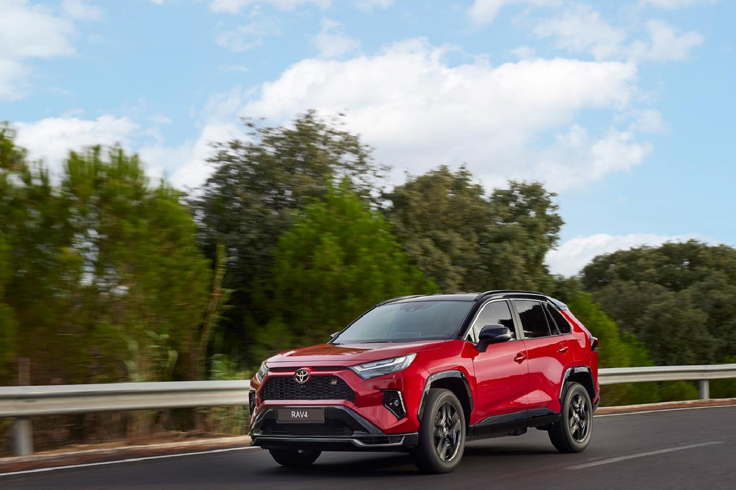 toyota-rav4-gr-sportu-satisa-sundu-haberi-R65TsxwJ.jpg