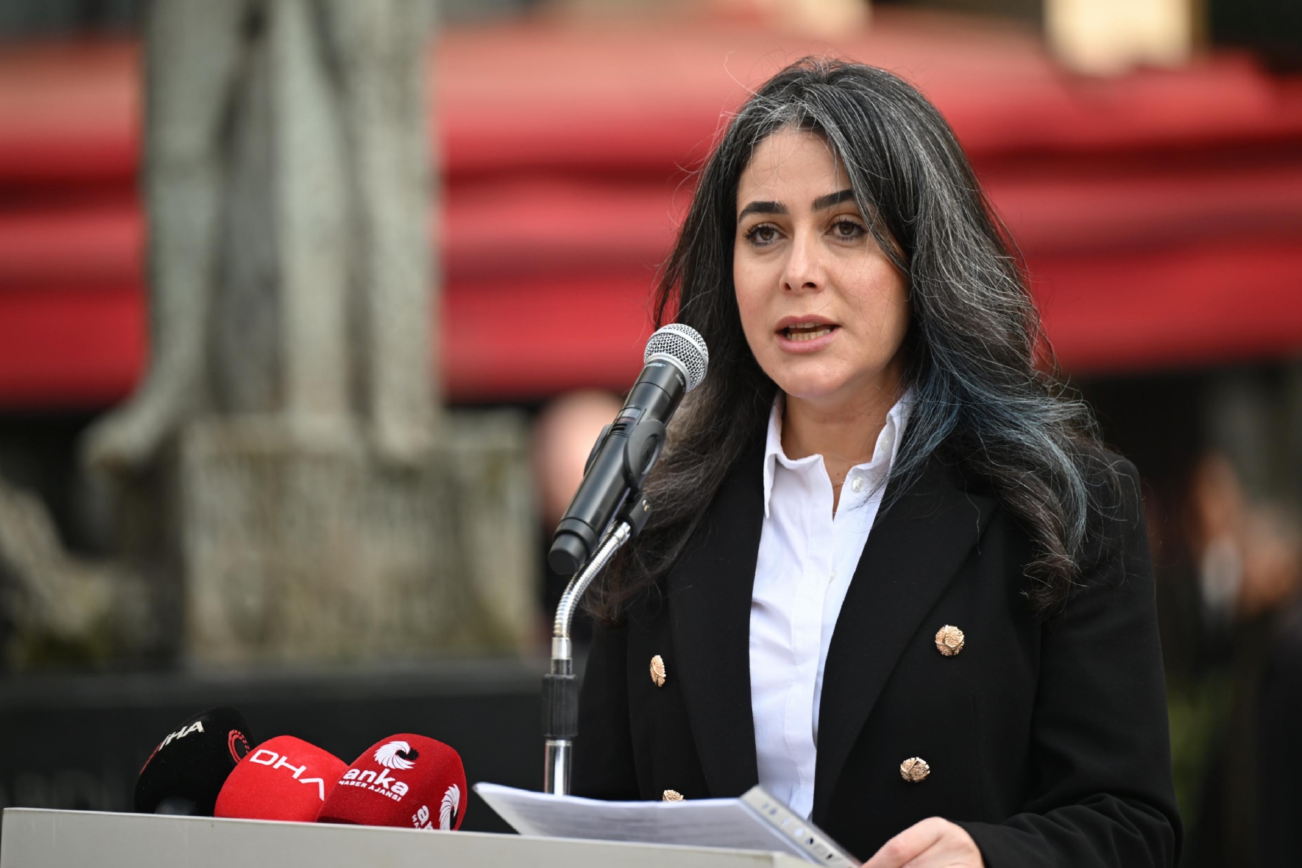 abdi-ipekci-vefatinin-46-yilinda-anildi-haberi-r3Gm6xOV.jpg