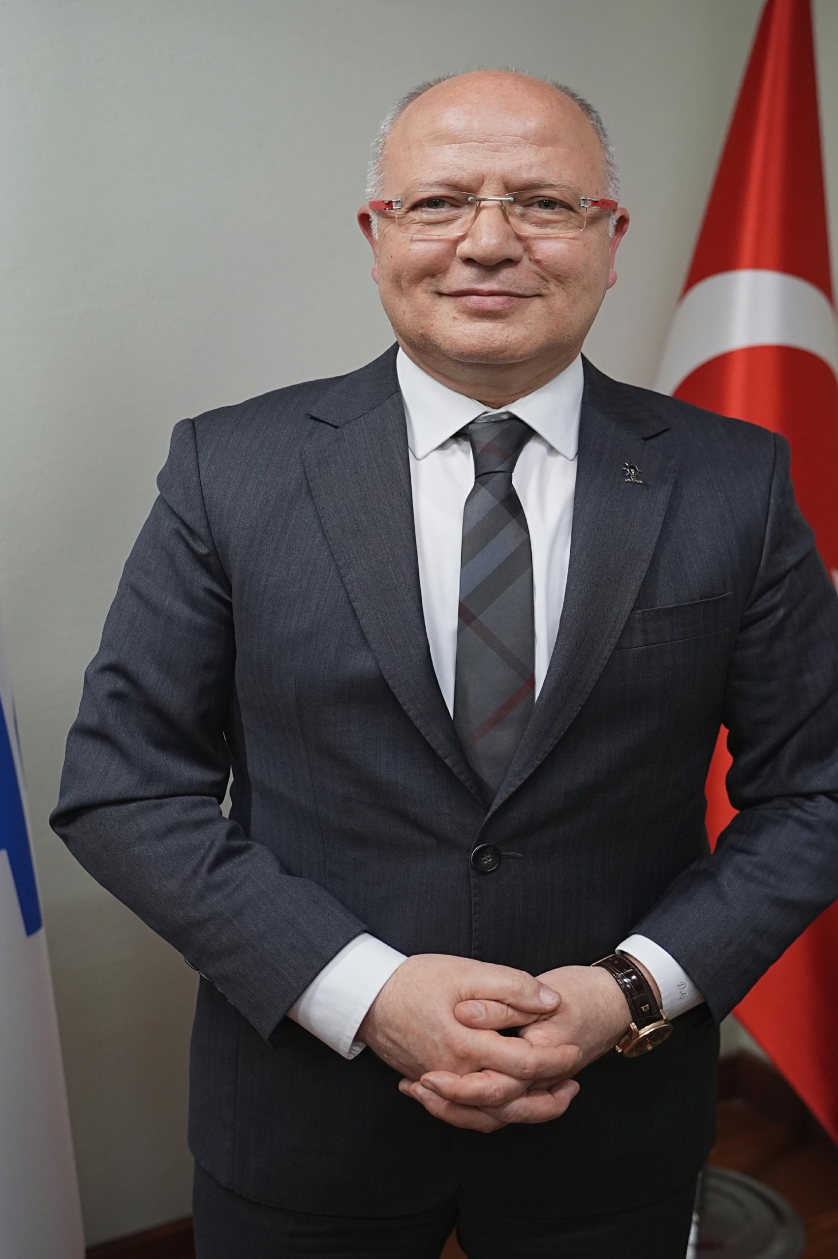 ak-parti-il-baskani-gurkan-bursadaki-genclik-ve-spor-yatirimlarini-degerlendirdi-haberi-Anu2KfaZ.jpg
