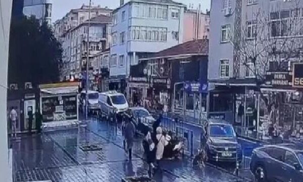 Ataşehir’deki motosiklet hırsızlığı güvenlik kamerasında haberi