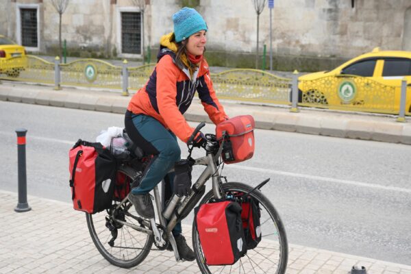 Avrupa turuna çıkan 4 Fransız bisikletli Edirne’ye ulaştı haberi