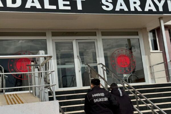 Balıkesir’de 16,5 yıl kesilmiş cezası olan hükümlü yakalandı haberi