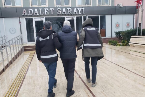Balıkesir’de firari FETÖ hükümlüsü yakalandı haberi