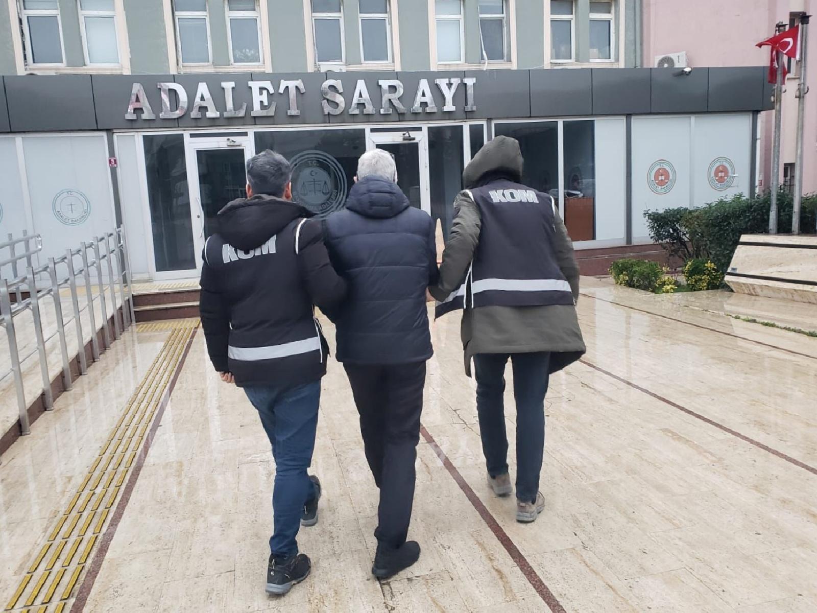 balikesirde-firari-feto-hukumlusu-yakalandi-haberi-XbmuOWqG.jpg