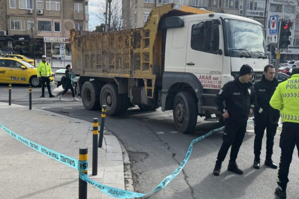 Beşiktaş’ta hafriyat kamyonunun çarptığı kadın öldü haberi