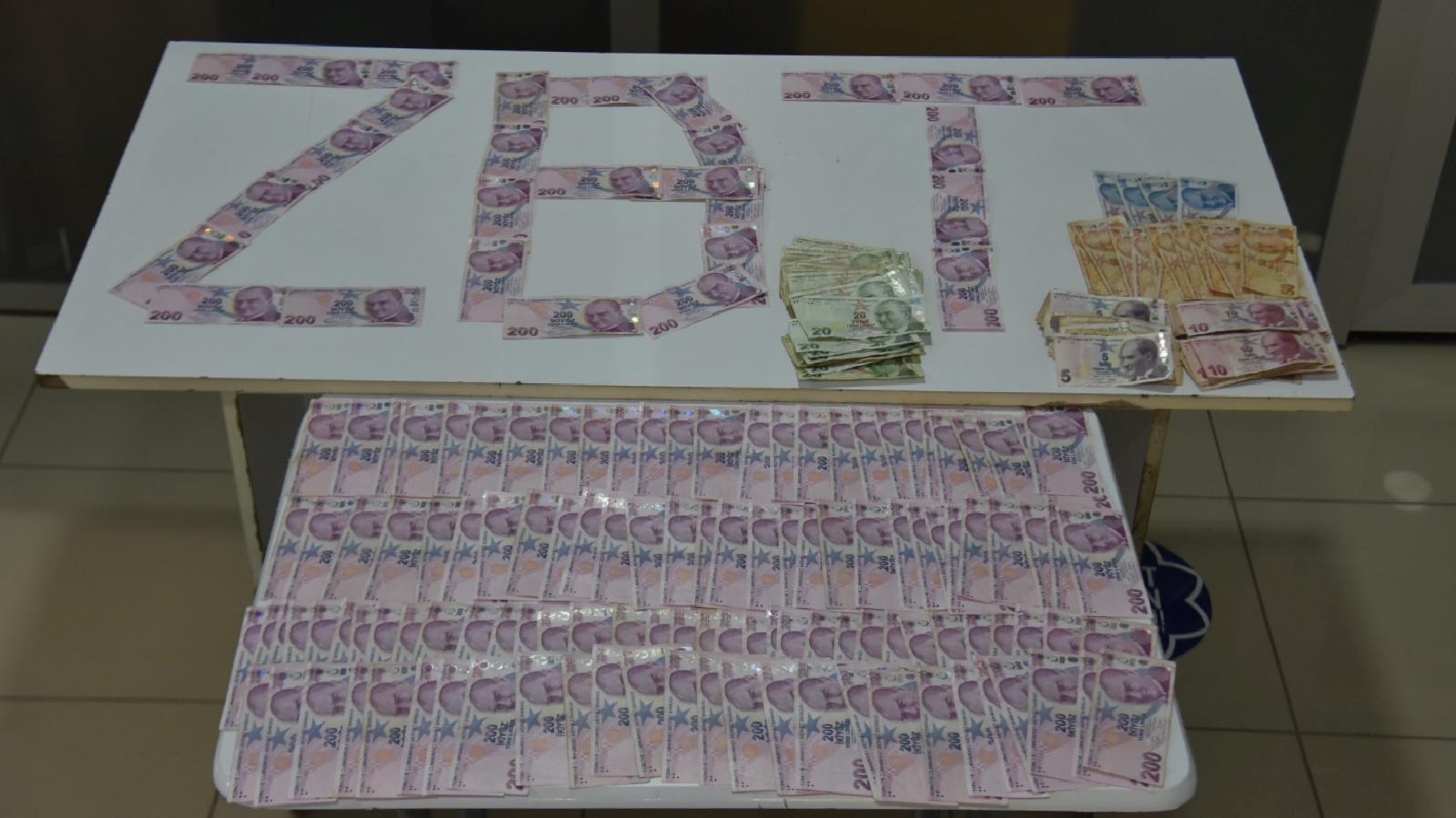 bilecikte-dilencinin-uzerinden-35-bin-lira-cikti-haberi-i2uLHORI.jpg