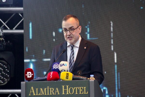 Bursa’da Teknoloji Zirvesi başladı haberi