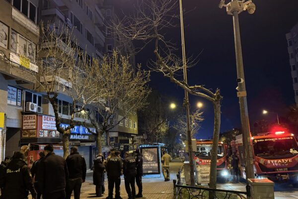 Bursa’da yangın çıkan ofiste bir kişi ölü bulundu haberi