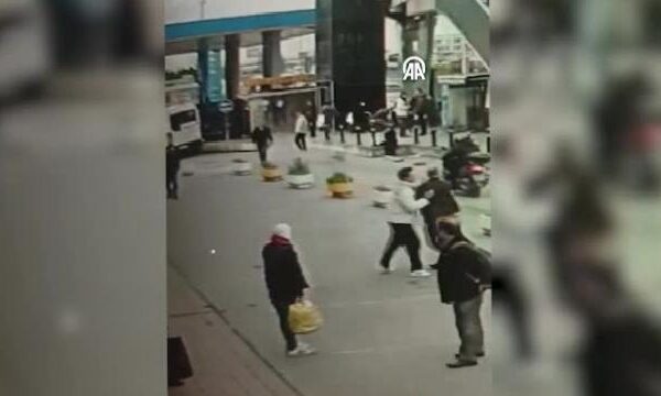 Büyükçekmece’de ölümle sonuçlanan beyzbol sopalı kavga güvenlik kamerasında haberi
