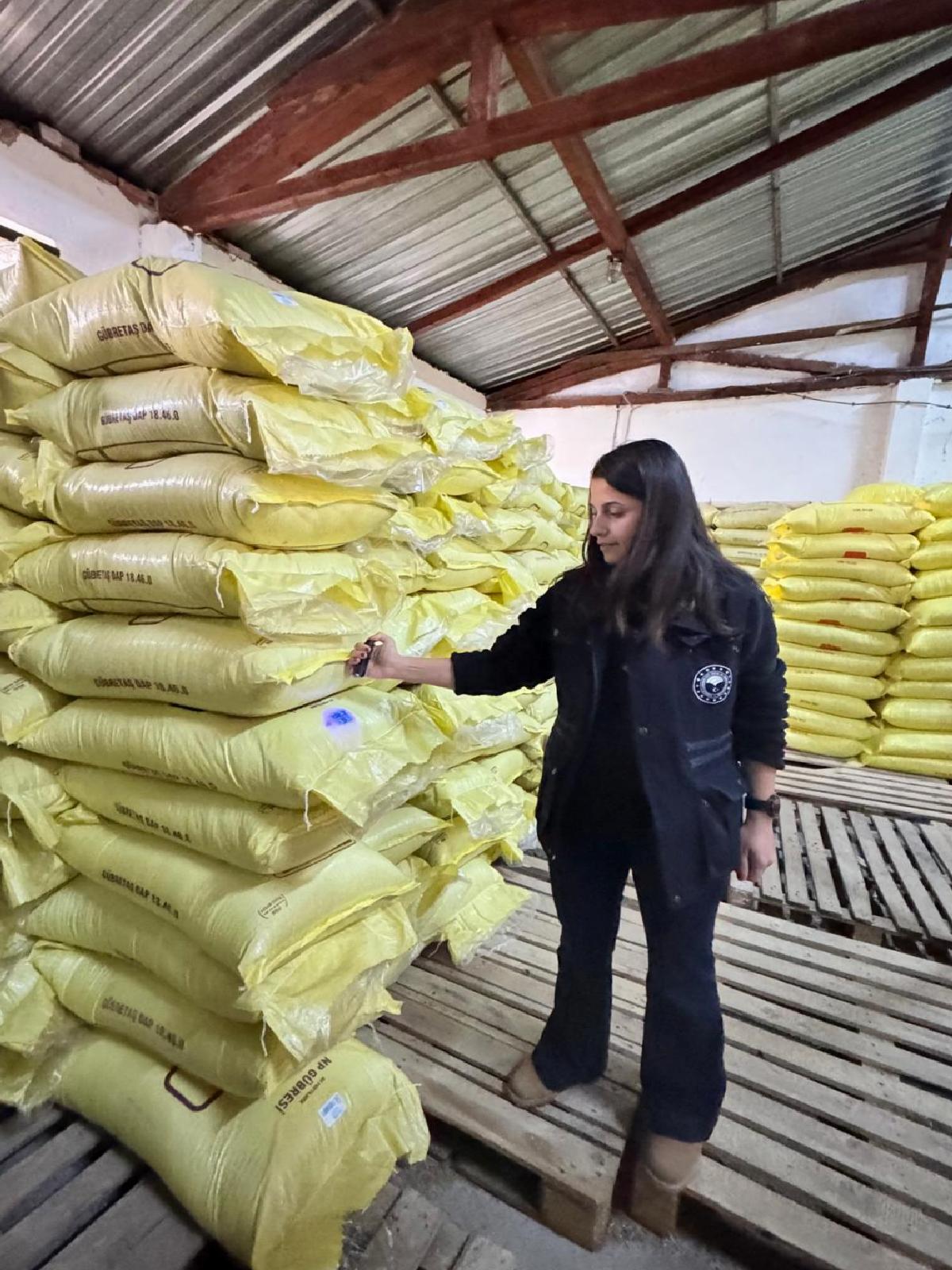 canakkalede-gubre-denetimleri-suruyor-haberi-gK6RuTaM.jpg