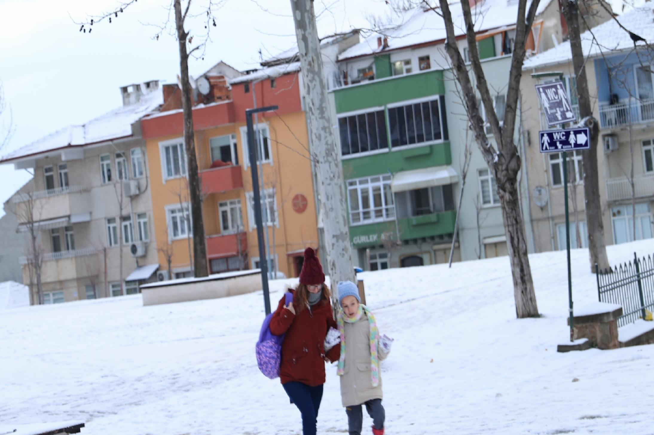 edirnede-soguk-hava-etkili-oluyor-haberi-BpPhi2uA.jpg