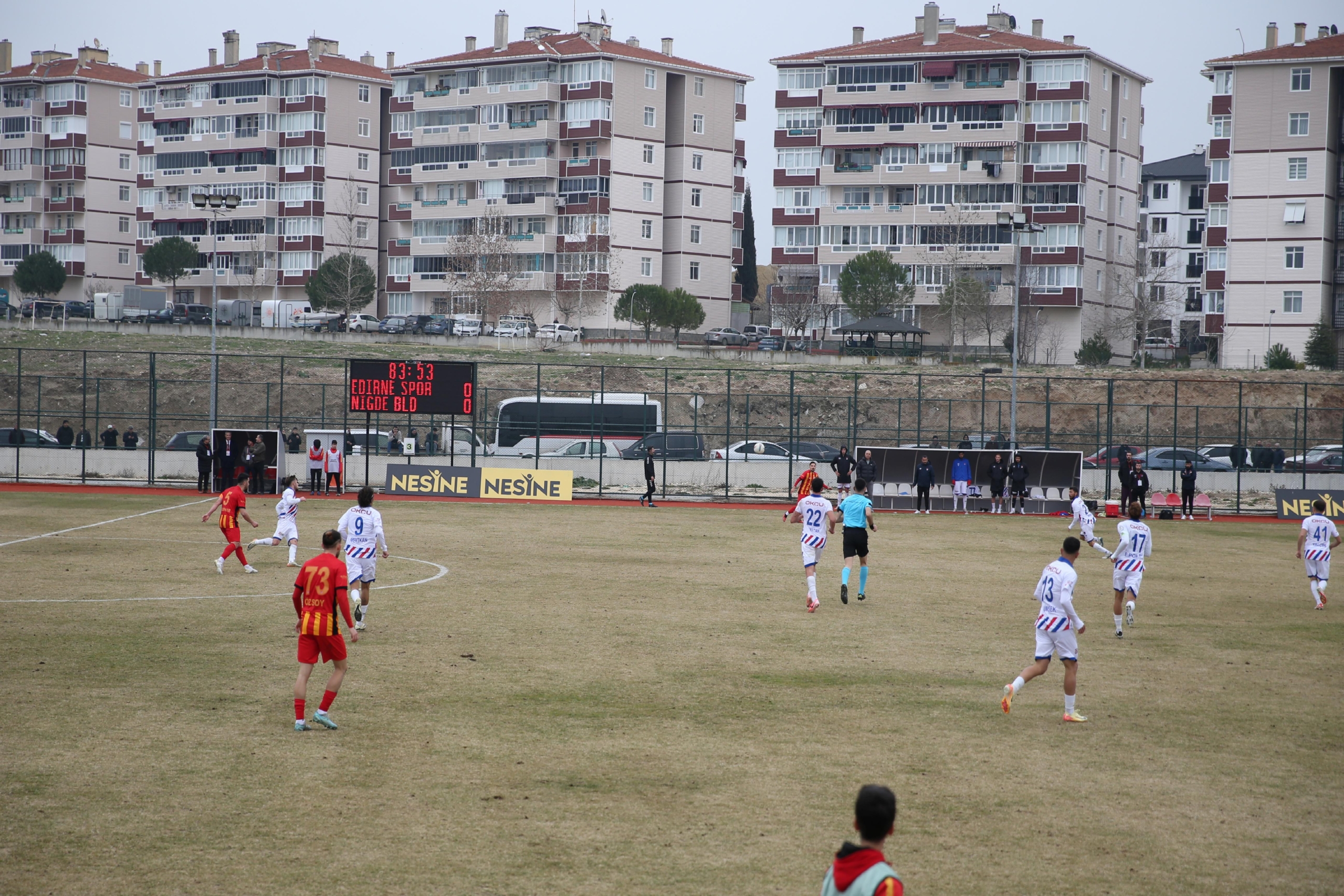 edirnespor-sahasinda-nigde-belediyespor-ile-0-0-berabere-kaldi-haberi-jEfns1Xh.jpg