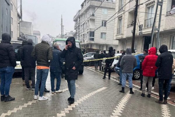 Esenyurt’ta bir kişi karısını boğarak öldürdü haberi