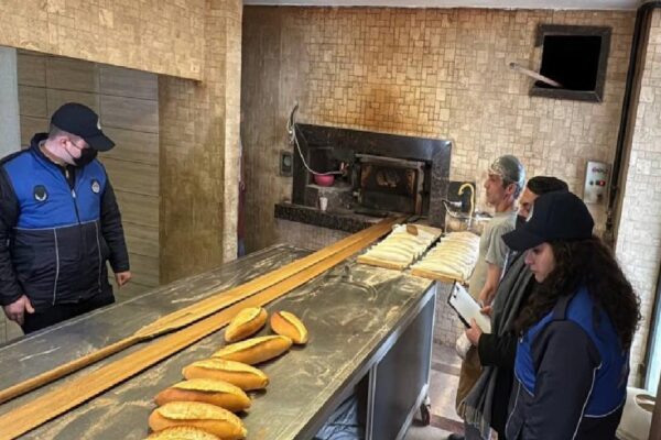 Fatih’te zabıta ekipleri ramazan öncesi fırınları denetledi haberi