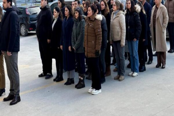 Gelibolu’da 6 Şubat depremlerinde hayatını kaybedenlen için fidan dikildi haberi
