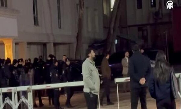 GÜNCELLEME – Beykoz Belediye Başkanı Alaattin Köseler gözaltına alındı haberi