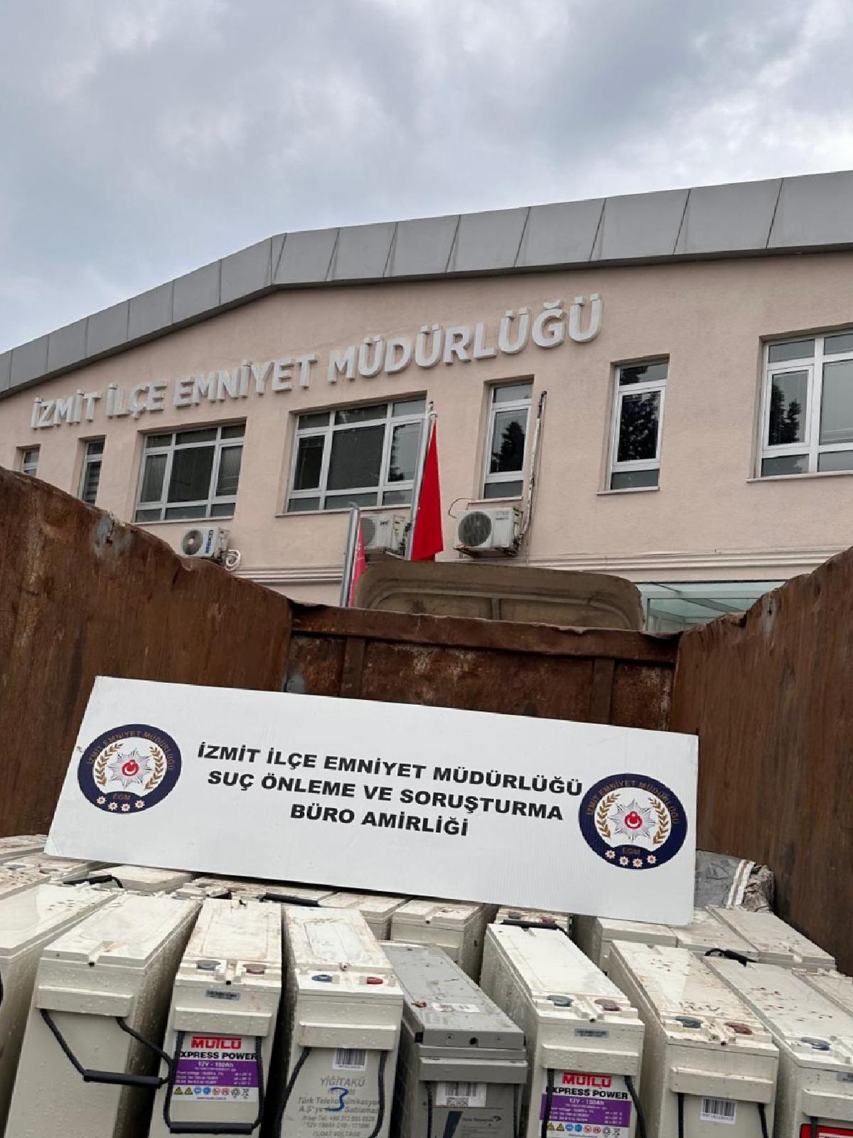 guncelleme-kocaelide-aku-hirsizligi-iddiasiyla-yakalanan-zanli-tutuklandi-haberi-Kif5LEKz.jpg