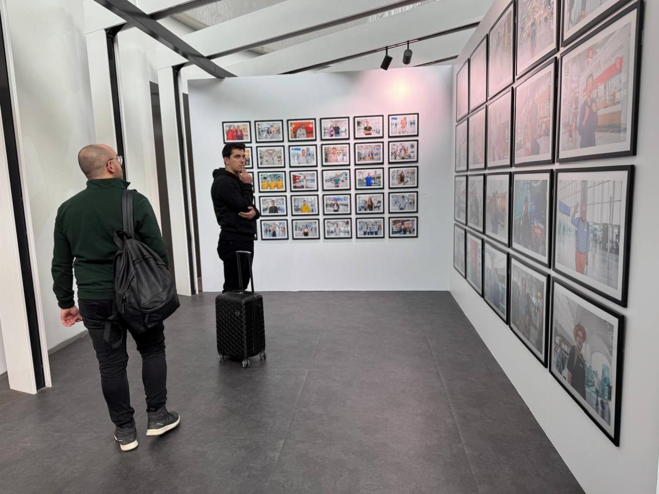 iganin-yuzleribastigim-yerdeyim-fotograf-sergisi-istanbul-havalimaninda-acildi-haberi-9uxuTTCu.jpg