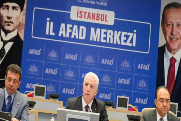 İstanbul İl Hayvanları Koruma Kurulu Toplantısı gerçekleştirildi haberi
