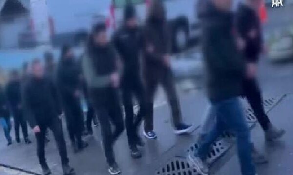 İstanbul’da FETÖ’ye yönelik “Kıskaç-40” operasyonunda yakalanan 19 şüpheli adliyede haberi