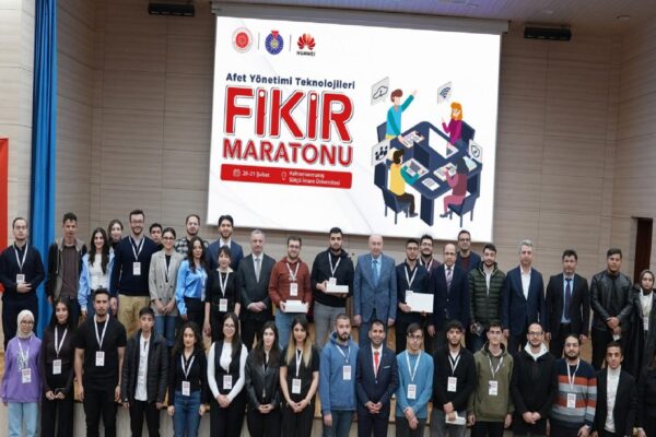 Kahramanmaraşlı öğrenciler Huawei Fikir Maratonu’nda afetlere karşı dijital projeler geliştirdi haberi