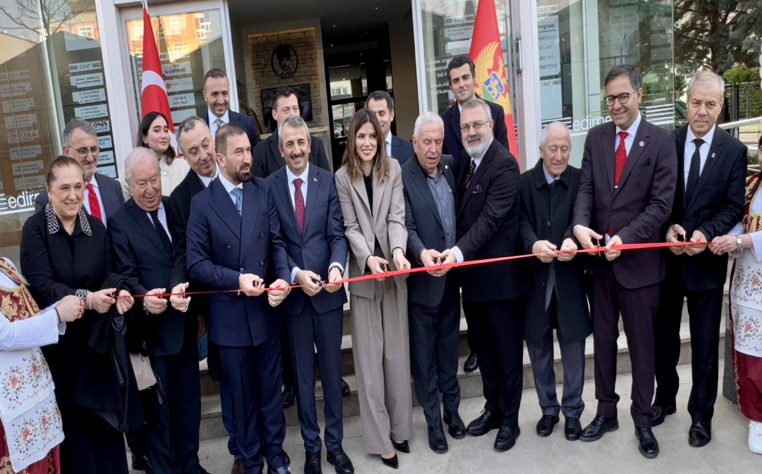 karadag-edirne-fahri-konsoloslugu-acildi-haberi-TXwFtHtB.jpg