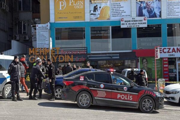 Kocaeli’de restoranında silahlı saldırıya uğrayan kişi öldü haberi