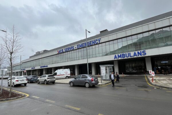 Kocaeli’de sokakta terk edilmiş bebek bulundu haberi