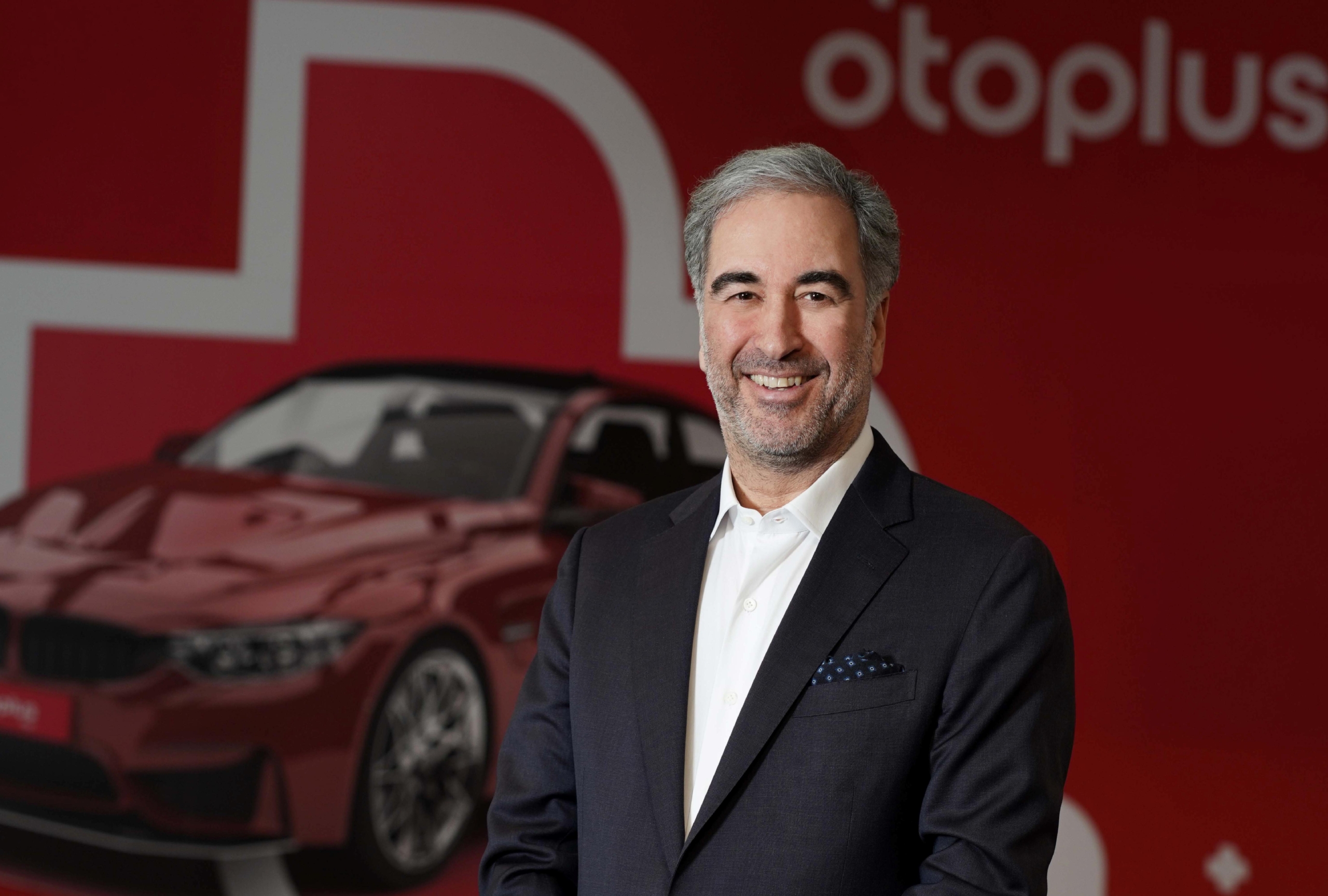 otoplus-bayilesme-hamlesiyle-ikinci-el-pazarinda-liderligi-hedefliyor-haberi-lSNLNeEn.jpg