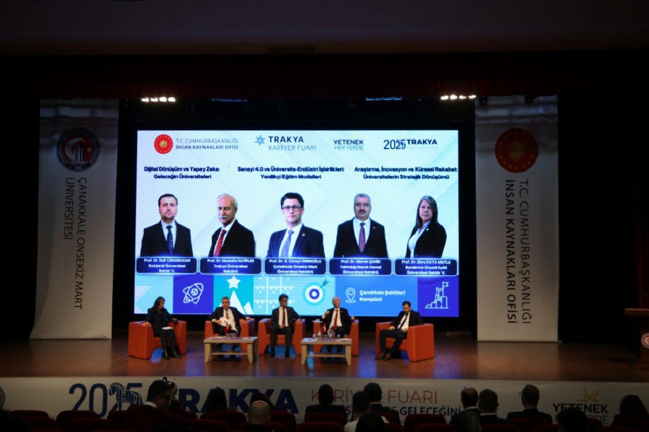rektorler-trakya-kariyer-fuarinda-dijital-donusumun-ve-yapay-zekanin-onemini-anlatti-haberi-rROOwIub.jpg