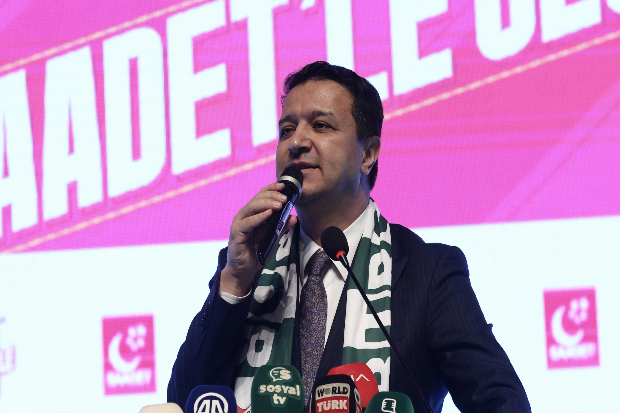 saadet-partisi-genel-baskani-mahmut-arikan-bursada-konustu-haberi-a7Yy5ssG.jpg
