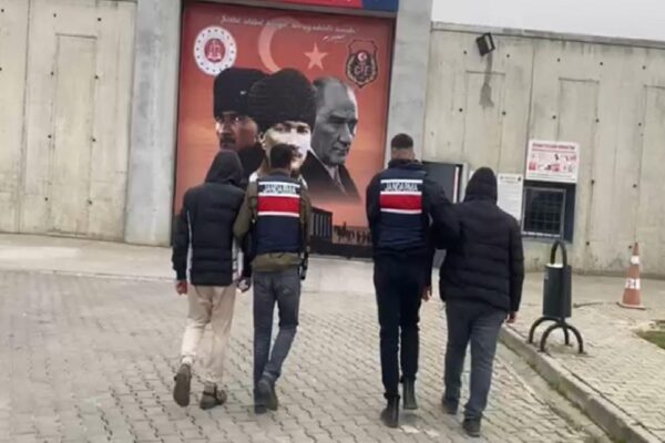 Sakarya’da küçükbaş hayvan hırsızlığı yapan 2 kişi tutuklandı haberi