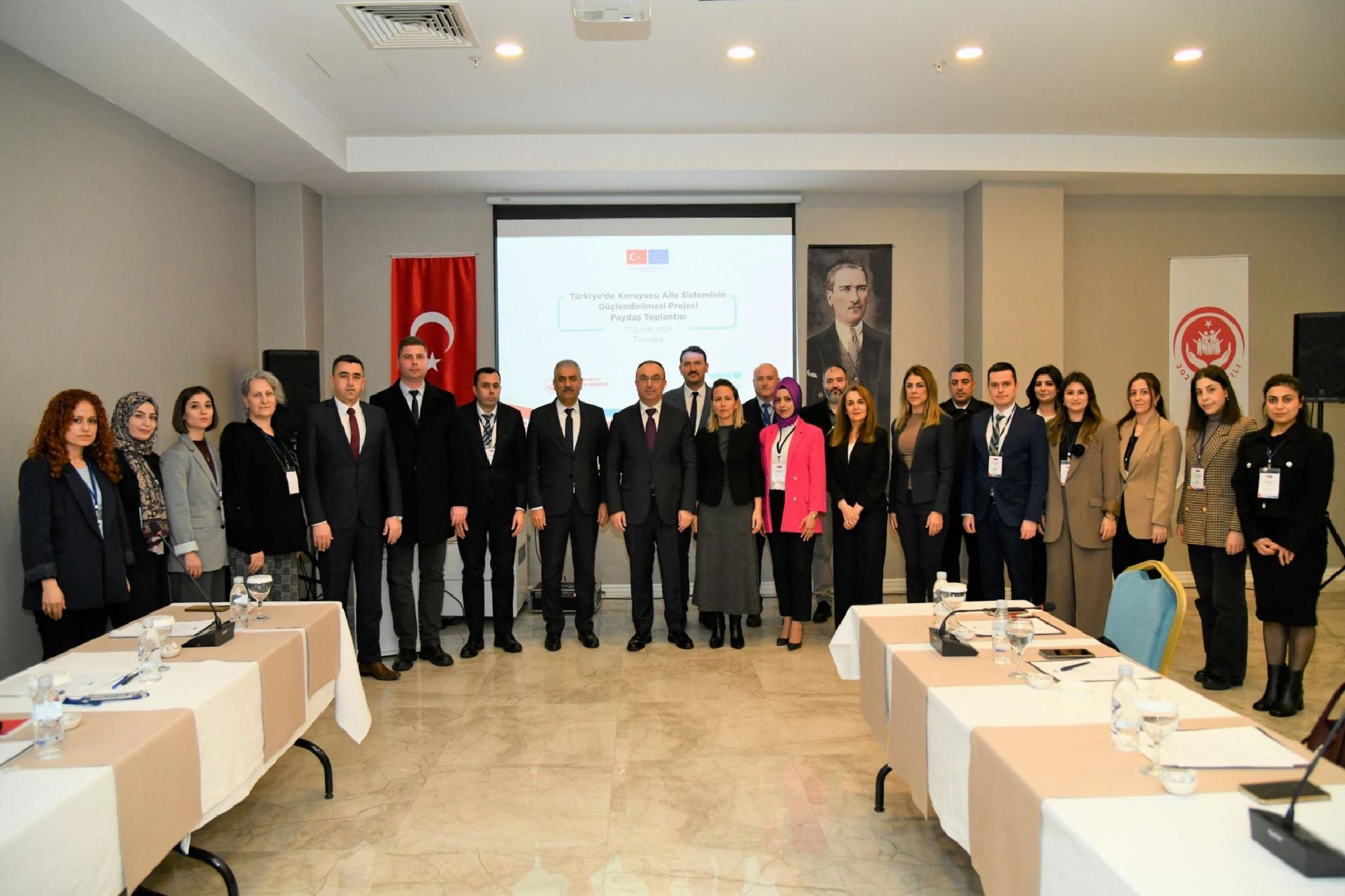 tekirdag-valisi-soyturk-proje-toplantisina-katildi-haberi-mNu9TfGq.jpg