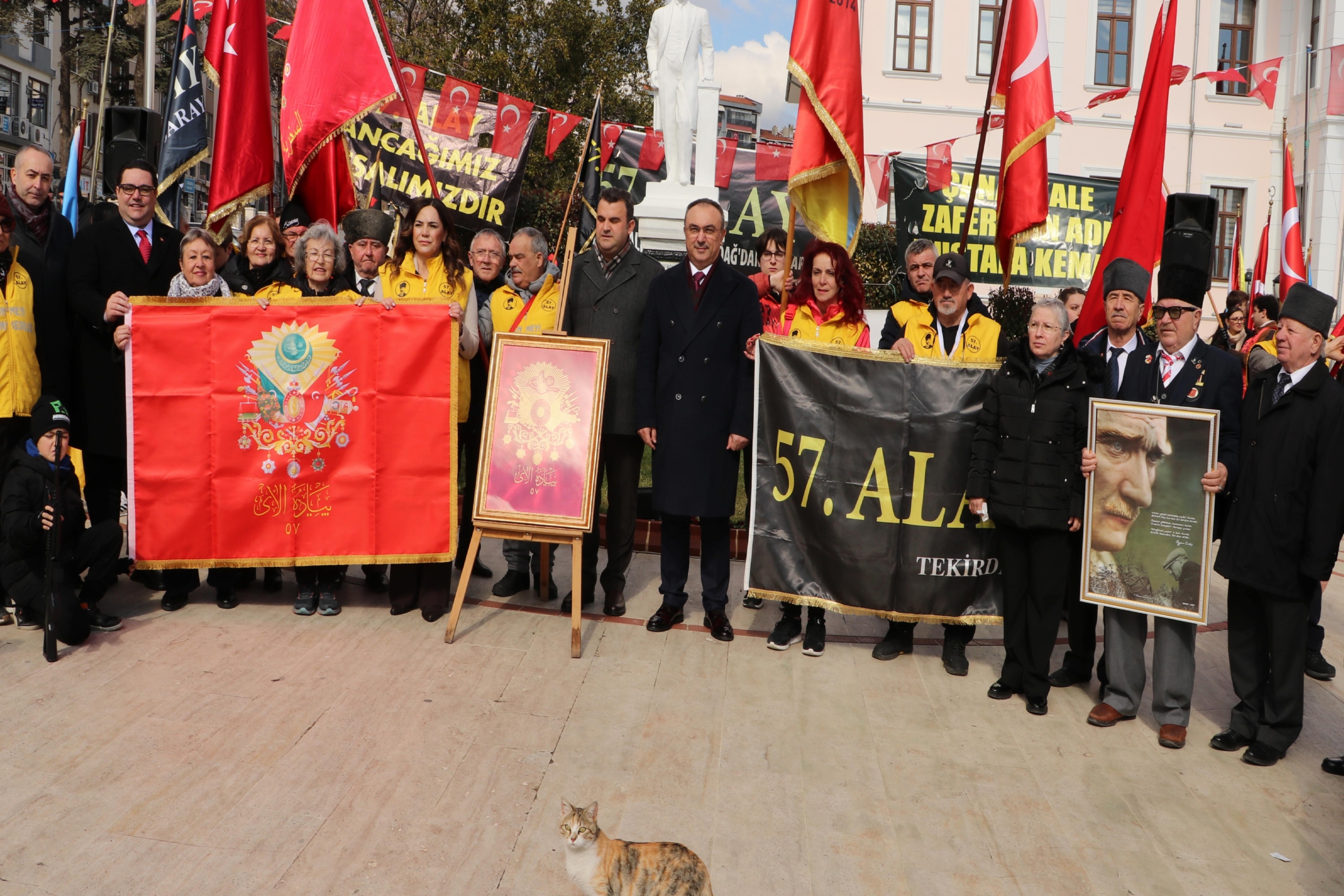 tekirdagda-57-alay-temsili-sancak-devir-teslim-toreni-duzenledi-haberi-rzHPUYwr.jpg