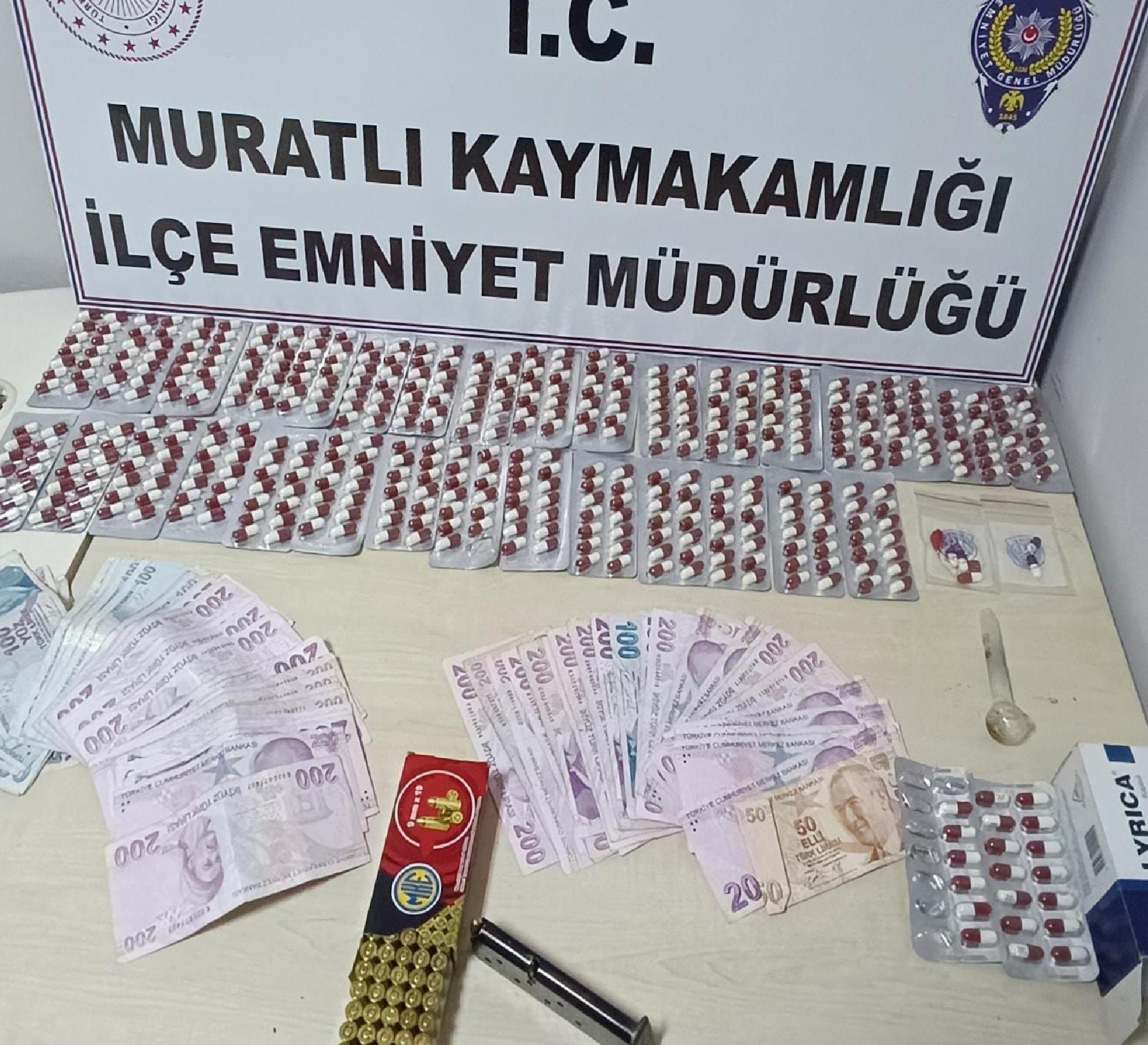 tekirdagda-duzenlenen-uyusturucu-operasyonunda-5-zanli-tutuklandi-haberi-DxS6HhwF.jpg