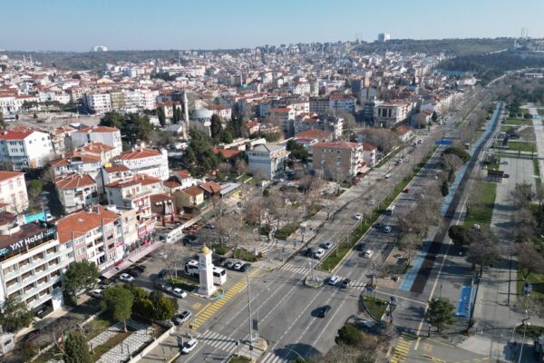 Tekirdağ’ın coğrafi konumu, ulaşım ağı ve sanayisi göç hızını artırıyor haberi
