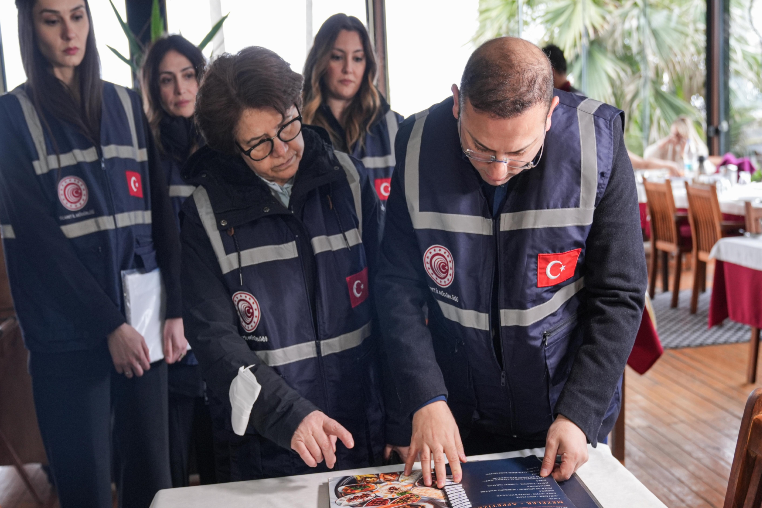 ticaret-bakanliginin-ramazan-ayi-oncesi-restoranlara-yonelik-fiyat-denetimi-suruyor-haberi-9Nf3fCgr.jpg