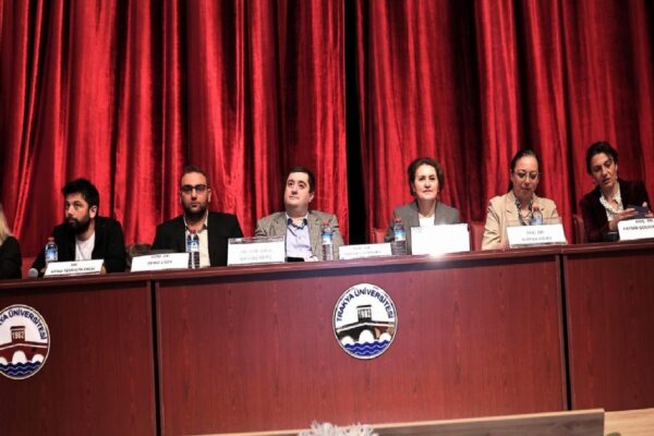 Trakya Üniversitesinde “tıpta profesyonellik” eğitimi düzenlendi haberi
