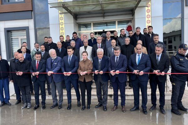 Yalova’da İbrahim Nuh Paksu Mesleki ve Teknik Anadolu Lisesi açıldı haberi
