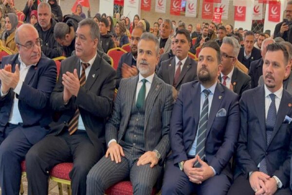 Yeniden Refah Partili Kılıç, partisinin Çorlu 3. Olağan Kongresi’ne katıldı: haberi