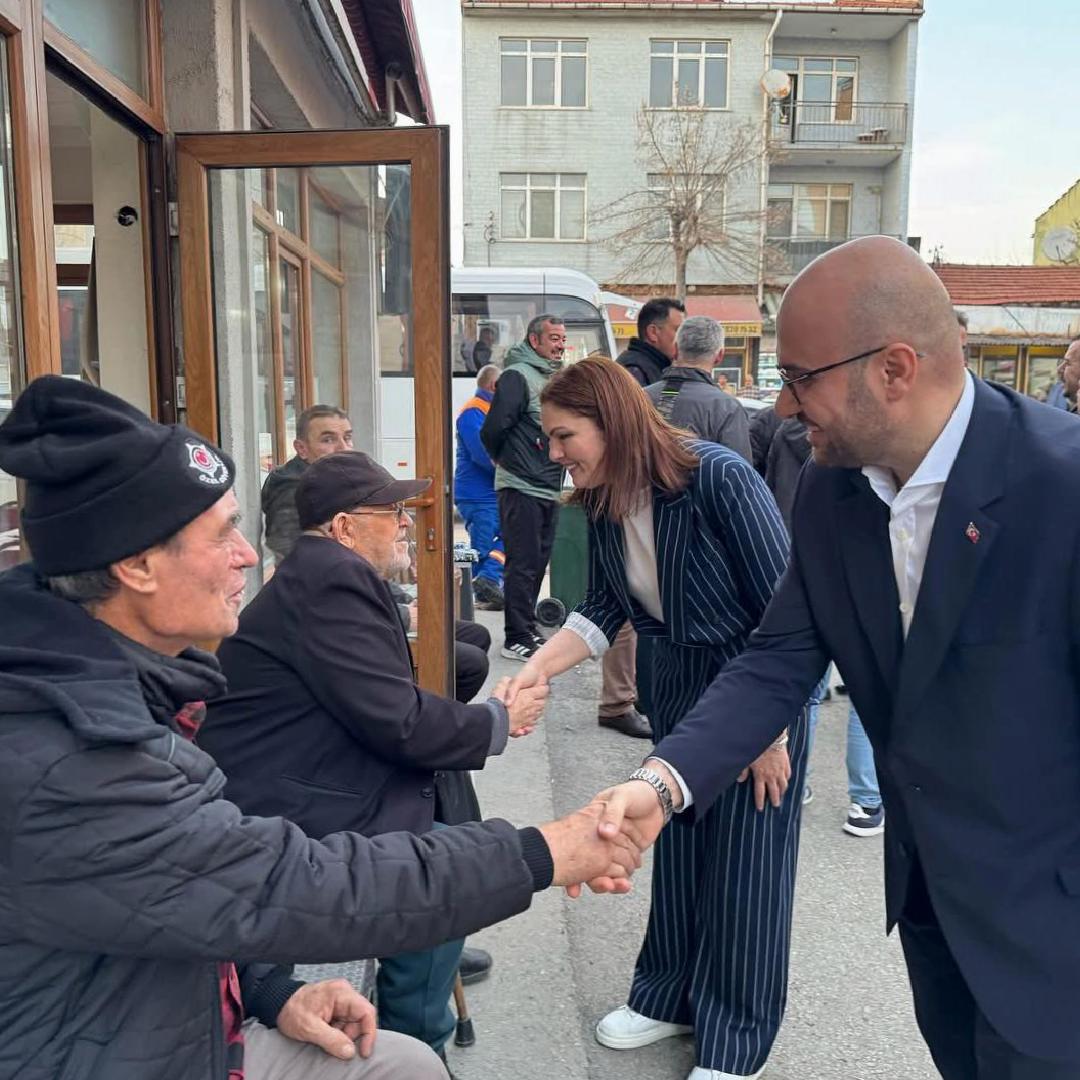 ak-parti-mkyk-uyesi-terzioglu-edirnede-il-teskilatiyla-esnaf-ziyaretinde-bulundu-haberi-q9bHFDAe.jpg