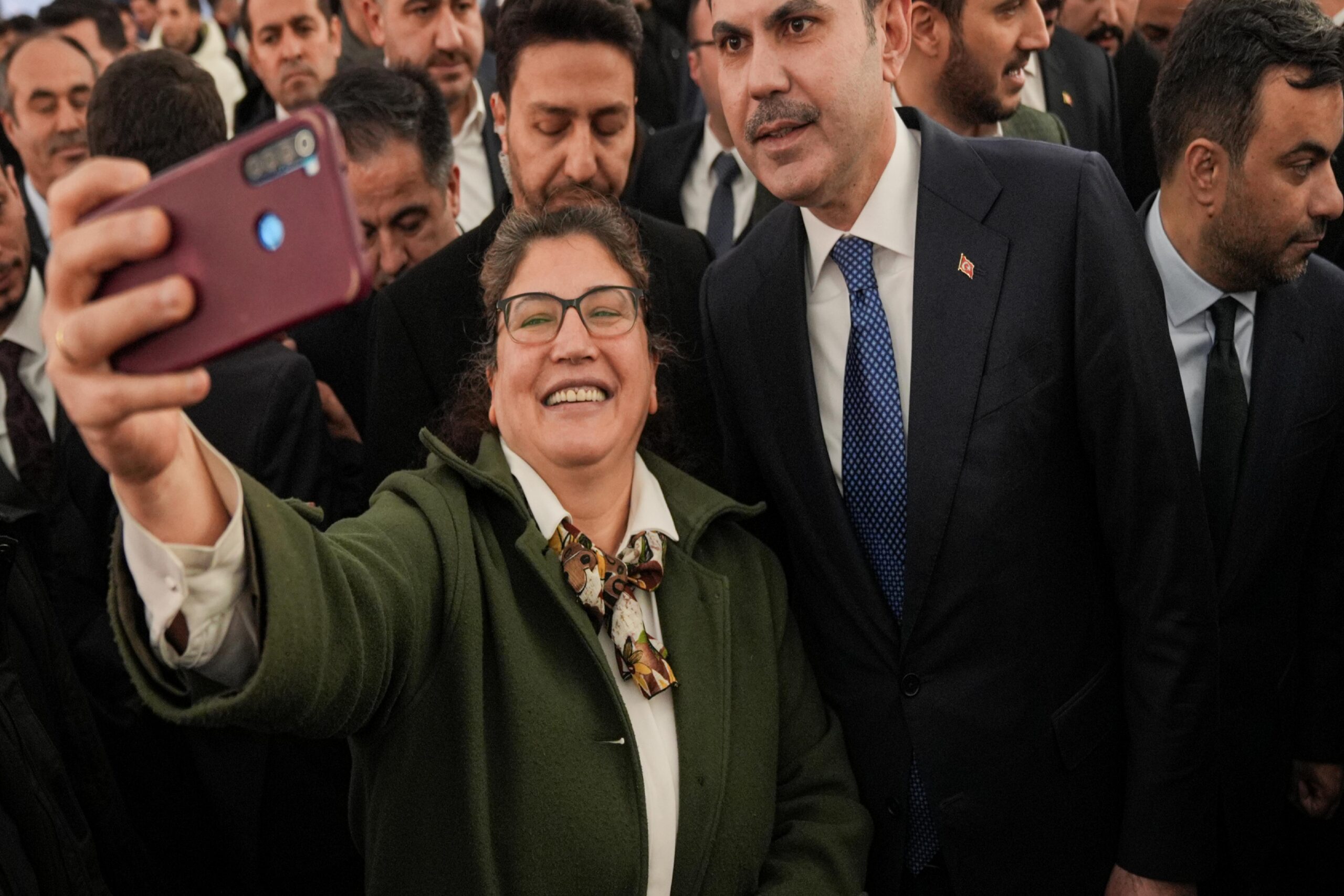 bakan-kurum-ak-parti-bagcilar-ilce-baskanligi-teskilat-ve-vefa-iftarinda-konustu-haberi-xD397vA8.jpg