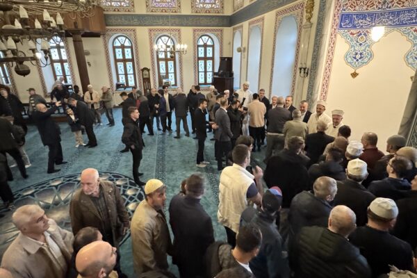 Batı Karadeniz ve Doğu Marmara’da bayram namazı kılındı haberi