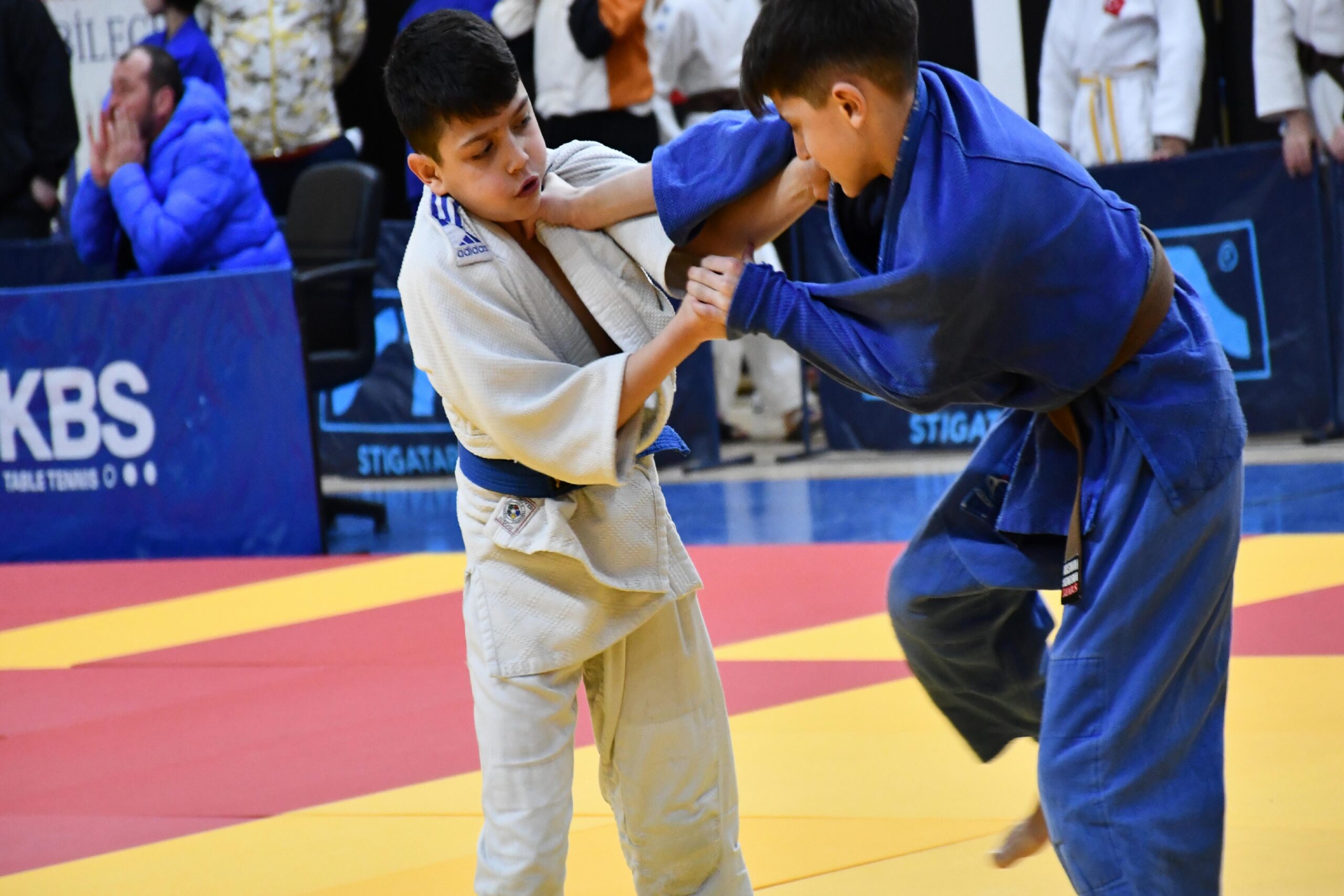 bilecikte-kucukler-judo-grup-musabakalari-duzenleniyor-haberi-2hpfCmPH.jpg