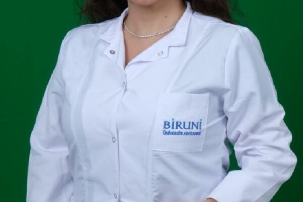 Biruni Üniversitesi Tıp Fakültesi Hastanesinden kolon kanseri değerlendirmesi haberi
