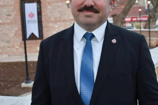 Bursa Vakıflar Bölge Müdürlüğü 4 ilde 125 bin kişiyi iftarda buluşturdu haberi