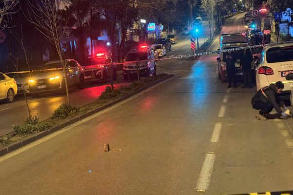 Bursa’da silahlı kavgada 1 kişi ağır yaralandı haberi