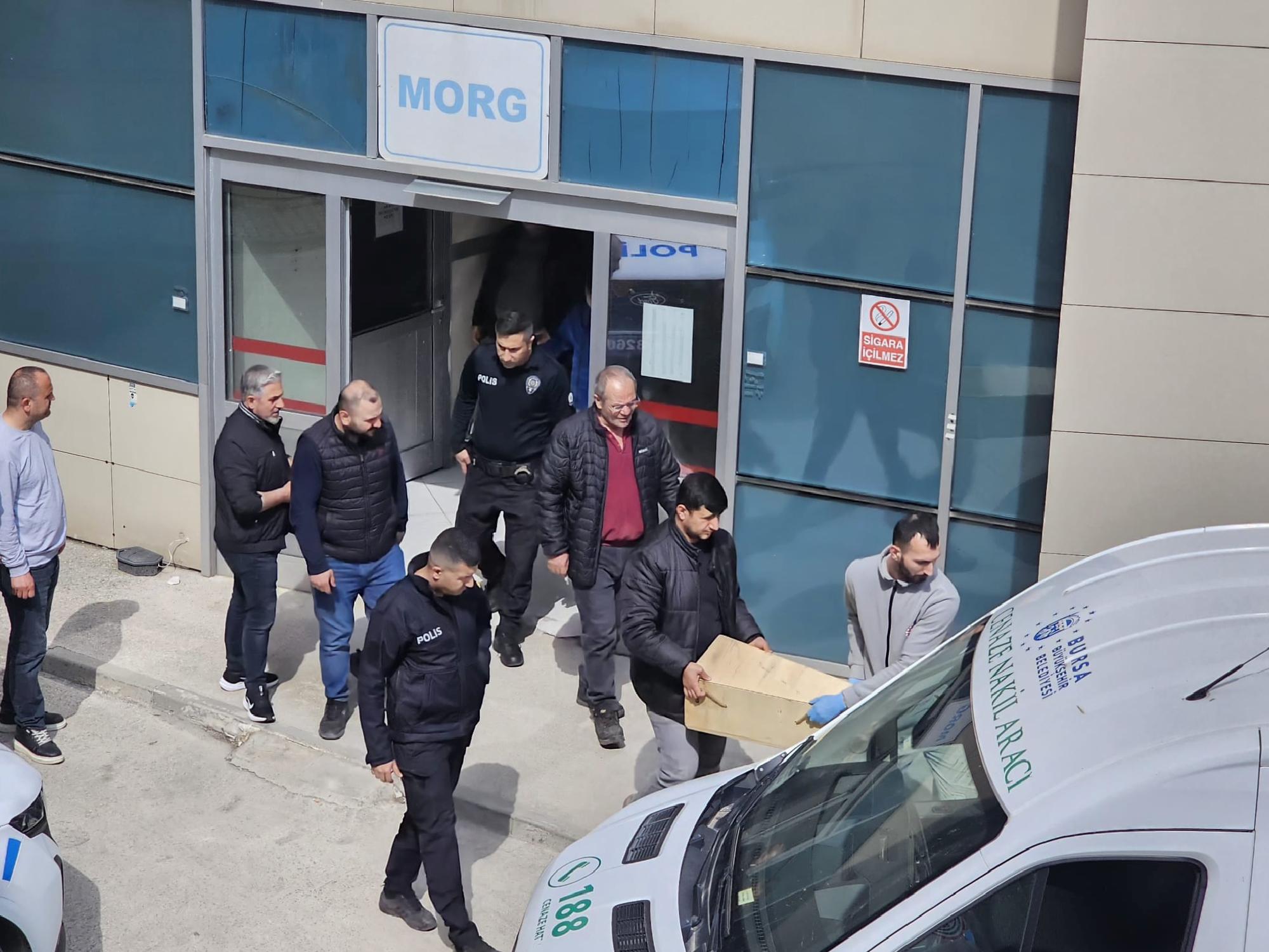 bursada-yuksek-ates-tedavisi-gordugu-hastaneden-eve-getirilen-2-aylik-bebek-hayatini-kaybetti-haberi-mqFFddSe.jpg