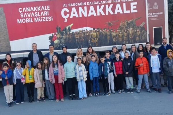 Çanakkale Savaşları Mobil Müzesi Pınarhisar’da ziyarete açıldı haberi